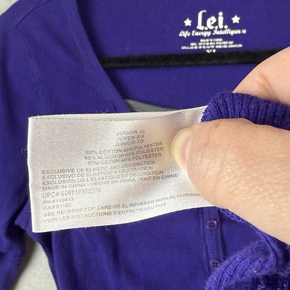 Y2K LEI Women's Thermal Henley Layered Lace Shirt Size XL Purple Bella Swan - Picture 3 of 6